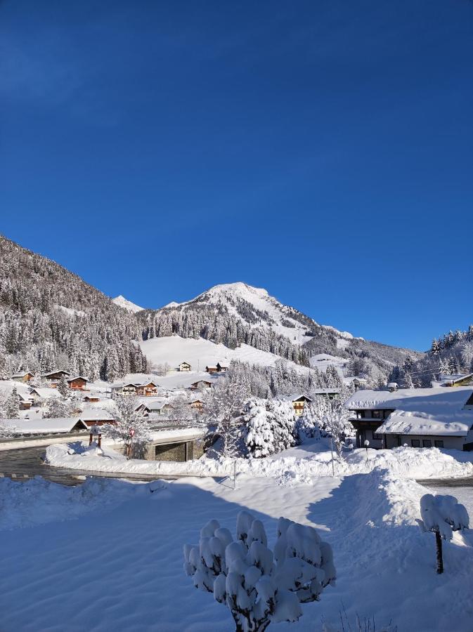 Gaestehaus Walpurga Russbach am Pass Gschütt Kültér fotó