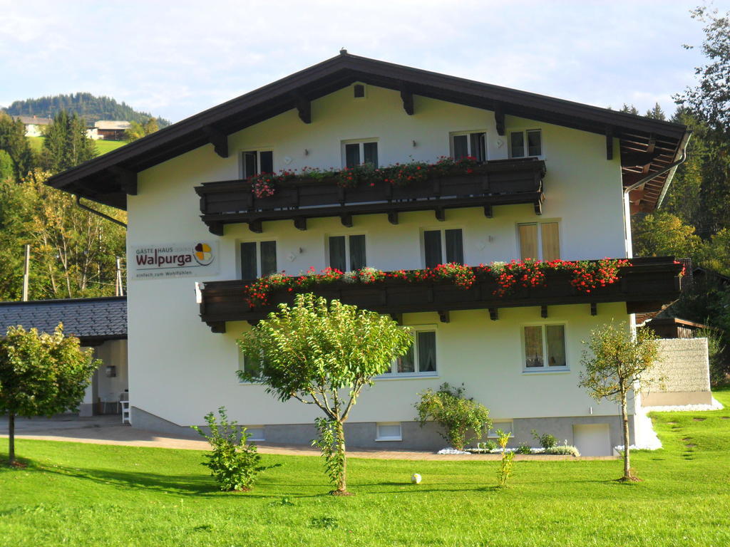 Gaestehaus Walpurga Russbach am Pass Gschütt Kültér fotó