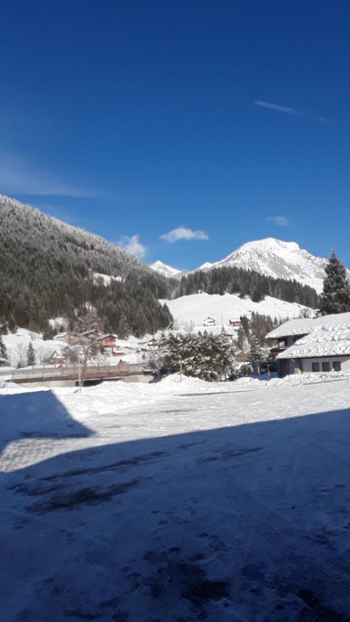 Gaestehaus Walpurga Russbach am Pass Gschütt Kültér fotó