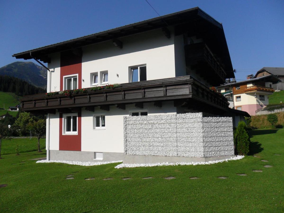 Gaestehaus Walpurga Russbach am Pass Gschütt Kültér fotó